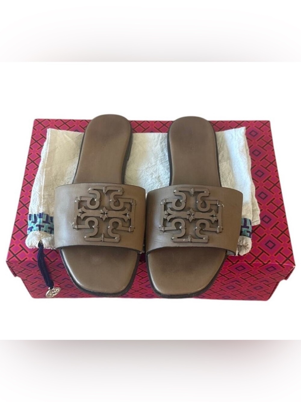 Tory Burch Ines Leather Slides Almond Beige Sandals 9